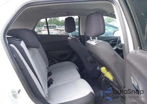 2020 Chevrolet Trax Fwd Ls из США, поврежденный, VIN 3GNCJKSB6LL184671